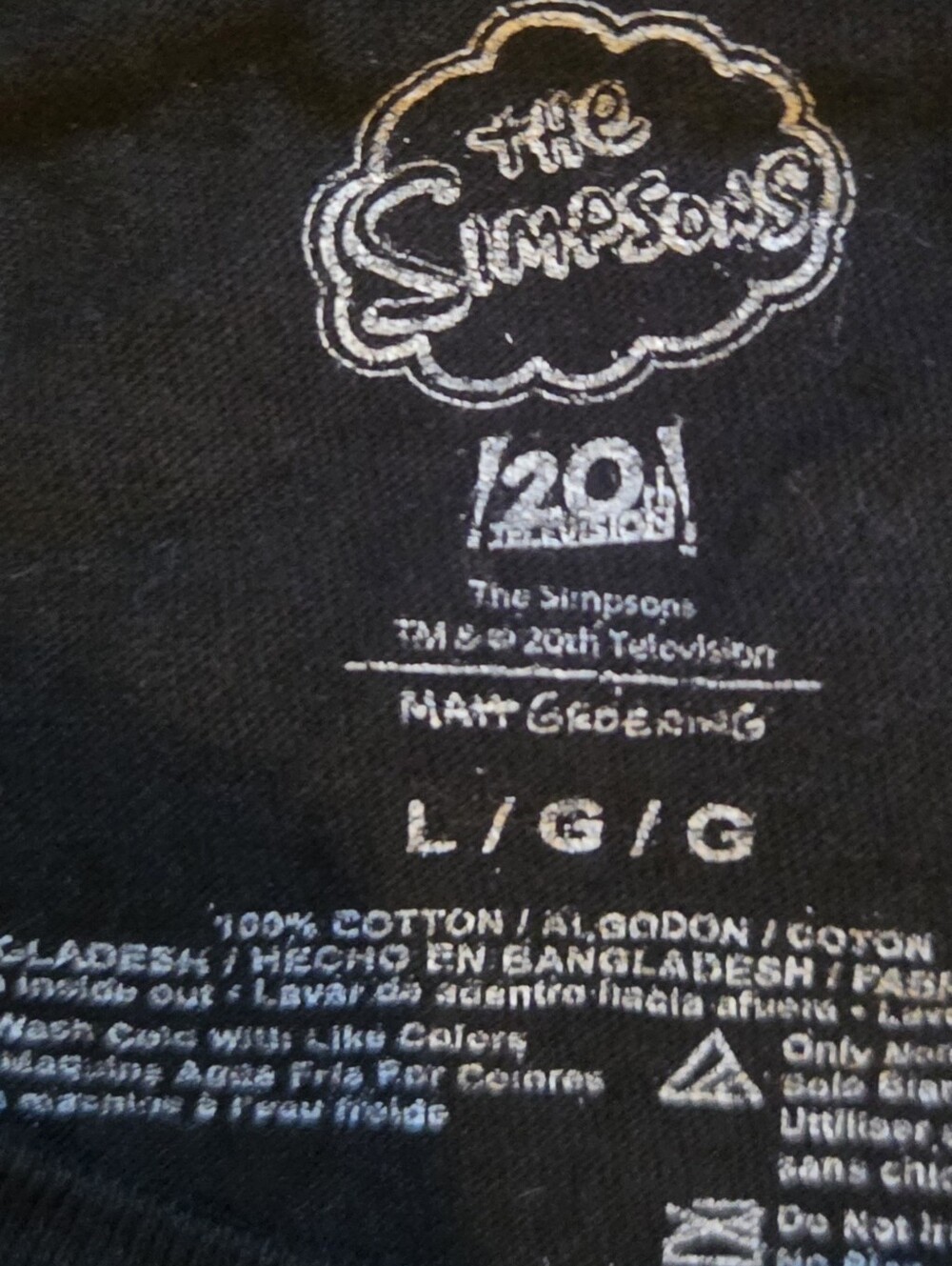 Cool Lisa of The Simpsons Black cropped tee in Womens Large. - Picture 3 of 3
